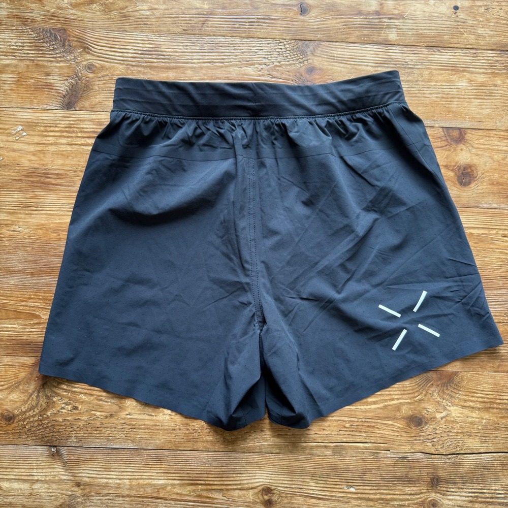 Ten Thousand Distance Shor Collab t 5 Inch Black Graphic Running Training S EUC - Picture 3 of 12